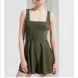 UO Flowy Green Romper